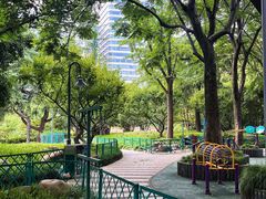 -上海不夜城广场(上海不夜城金融大厦店)