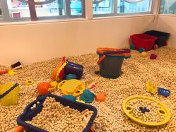 -多多淘儿童体验中心(重庆来福士店)