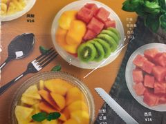 -佰搭果·广式茶餐厅(西华路店)