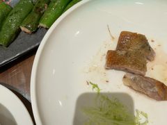 -龙悦湾酒家·八阵鱼生·渔人码头店