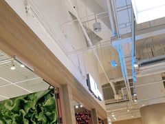 -七鲜超市(瑞虹天地太阳宫店)