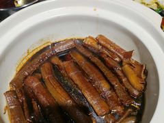 特色肉皮-王胖儿甏肉干饭(总店)