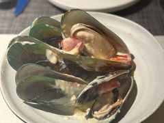 -MONICH牛排融合餐厅(和义大道购物中心店)