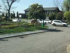 -梁子湖东篱老屋生态庄园
