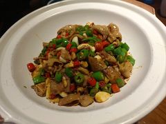 -钟掌勺忘不了地道湘菜(新天地假日广场店)