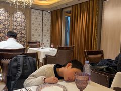 -俄士厨房(环球港店)