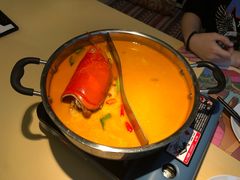 冬阴功咖喱鸡肉鸳鸯锅-甘尼仕印度餐厅爵士酒吧(阳春巷店)