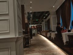-哈布斯扒房(华发商都店)