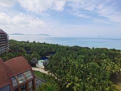 -三亚湾海居铂尔曼度假酒店