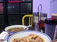 -左记港食(融科天城店)