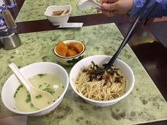 小馄饨-五芳齋(云南南路店)
