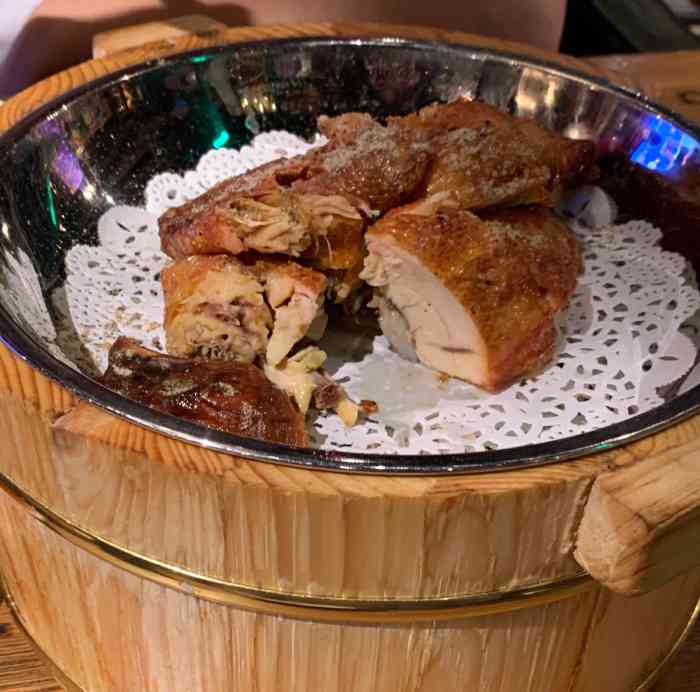 胡桃里音乐酒馆(北斗星城店)-"菜品的分量适中,味道还行吧,烤鸡没有