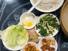 -桥香园云南过桥米线(金马碧鸡店)