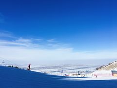 -丝绸之路山地度假区滑雪场