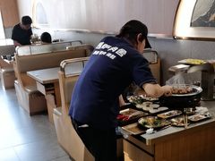 -围炉肉舍•炭烤活鳗•丹东海鲜烤肉(步行街店)