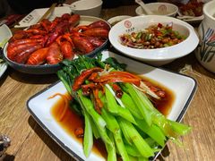 -叶派龙虾•招牌香辣蟹·海鲜(中海国际店)