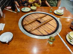 -铁锅炖灶台鱼老三炖鱼馆