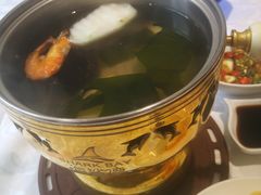 -海鲨湾海鲜会馆(百家湖1912店)