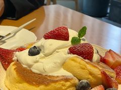 草莓舒芙蕾松饼-WOKKA by艮上(中海环宇荟店)