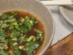 -肖肖酸萝卜鱼火锅(总店)