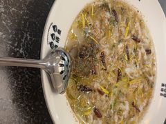 -渔语鱼新川菜Bistro(万象天地店)