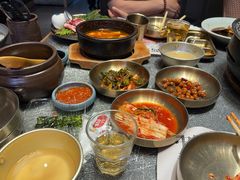 -草家酱蟹炭火烤肉店(珲春南路二店)
