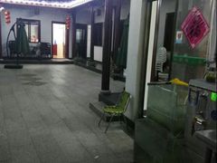 -小陆莲花蟹园农家乐(莲花岛店)