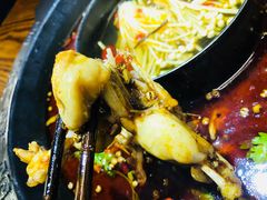 -味仙疯美蛙鱼头(清扬路总店)