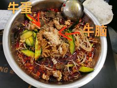 -周良天山牛杂城(天山路总店)