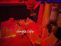 -vimi便利店酒吧