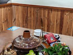 -岳记兴隆·青城腊排铜火锅(融创店)