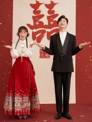 -樱花婚纱摄影
