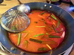 -贵厨酸汤牛肉(小十字店)