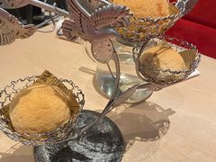 霸王酥皮叉烧包-避风塘(宝山万达店)