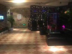 -悦汇商务会所KTV夜总会(松江店)
