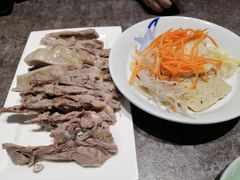 -贯贯吉·清真餐厅(浙江中路店)