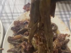 -尹记餐馆(花园店)
