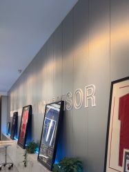 -PE SALON