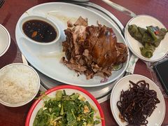 -聚首堂·特色小吃·肘子(什刹海德胜门店)