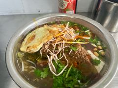 -老五鸡丝豆花面粉(瑞金北路68号院店)
