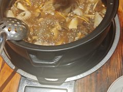 -菌之家·专业纯野生菌火锅·特色炒菌