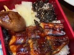 -鸟鸣门屋台料理(金帝银泰店)
