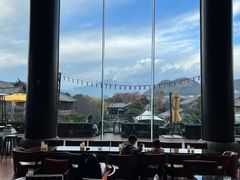 -时光吧·大堂吧·丽江和府洲际度假酒店