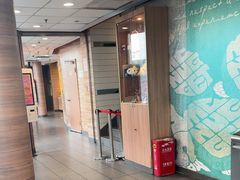 -麦当劳(虹梅路地铁站店)