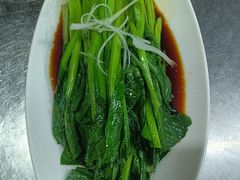 -嫩芽·重庆菜馆(十八梯露台观景店)
