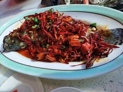 -巧克力渔家.小船海鲜胶东菜(万平口店)