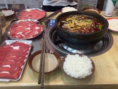 -钱摊摊安顺夺夺粉火锅(宏大广场店)