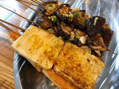 -雷老虎烧烤(西街店)