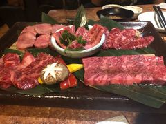 -炼火烤肉店