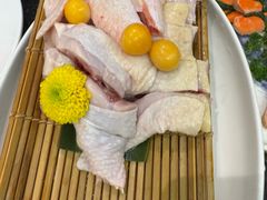 -得意咚瓜·顺德鱼生·冬瓜火锅(深圳首店)